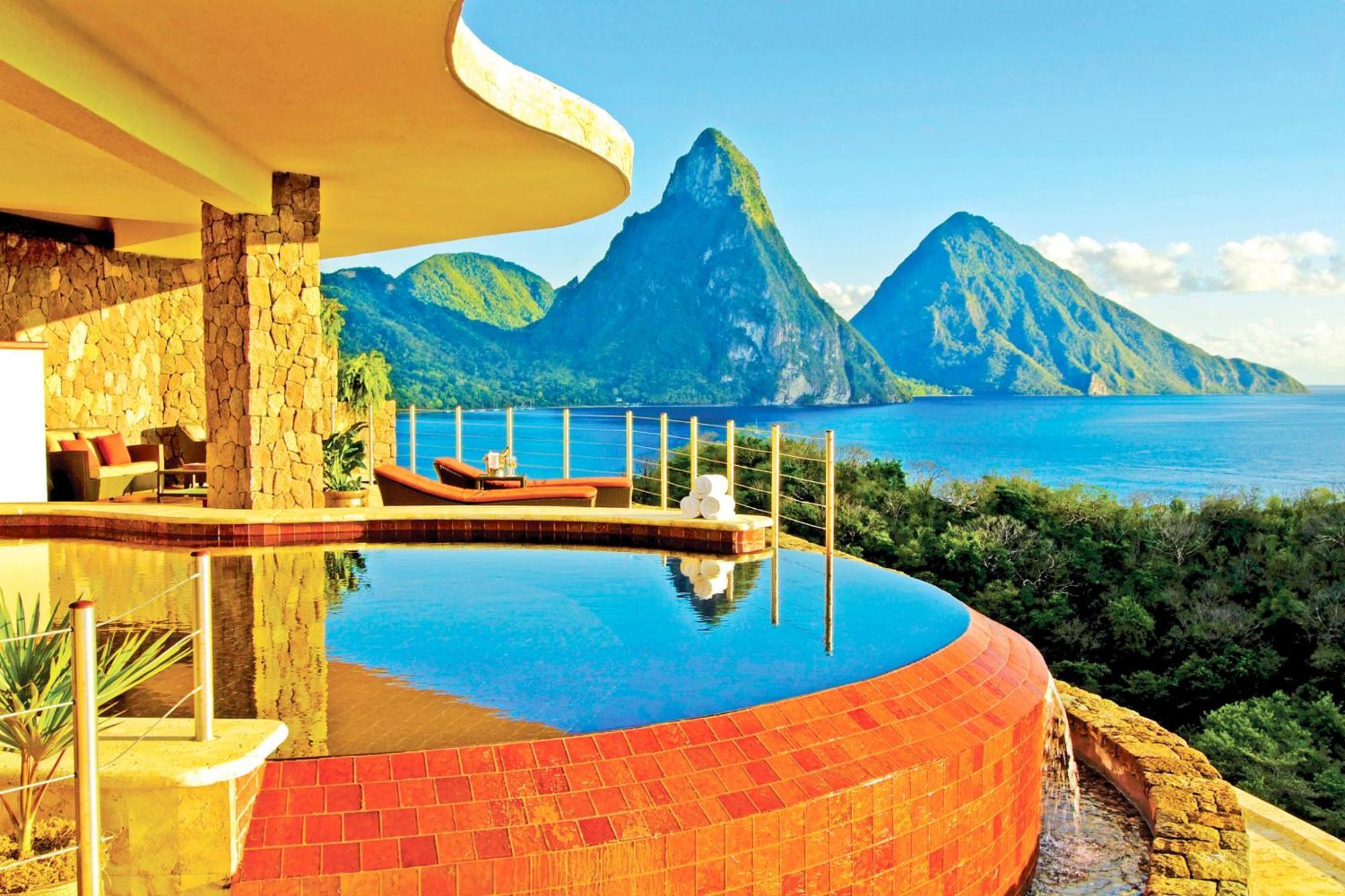 Galaxy Infinity Pool Sanctuary